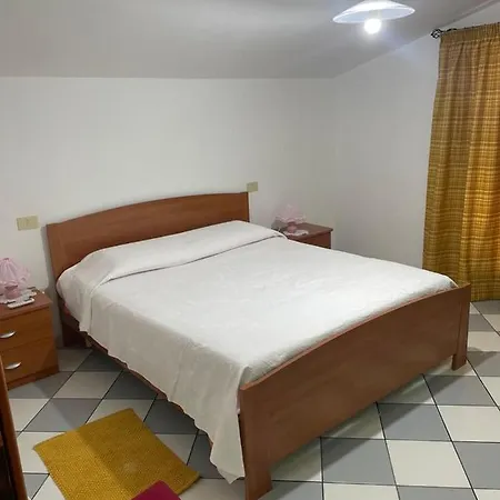 Casa Mary, Vero Relax A 15 Min. Dal Mare-iun Q1172 Apartment *